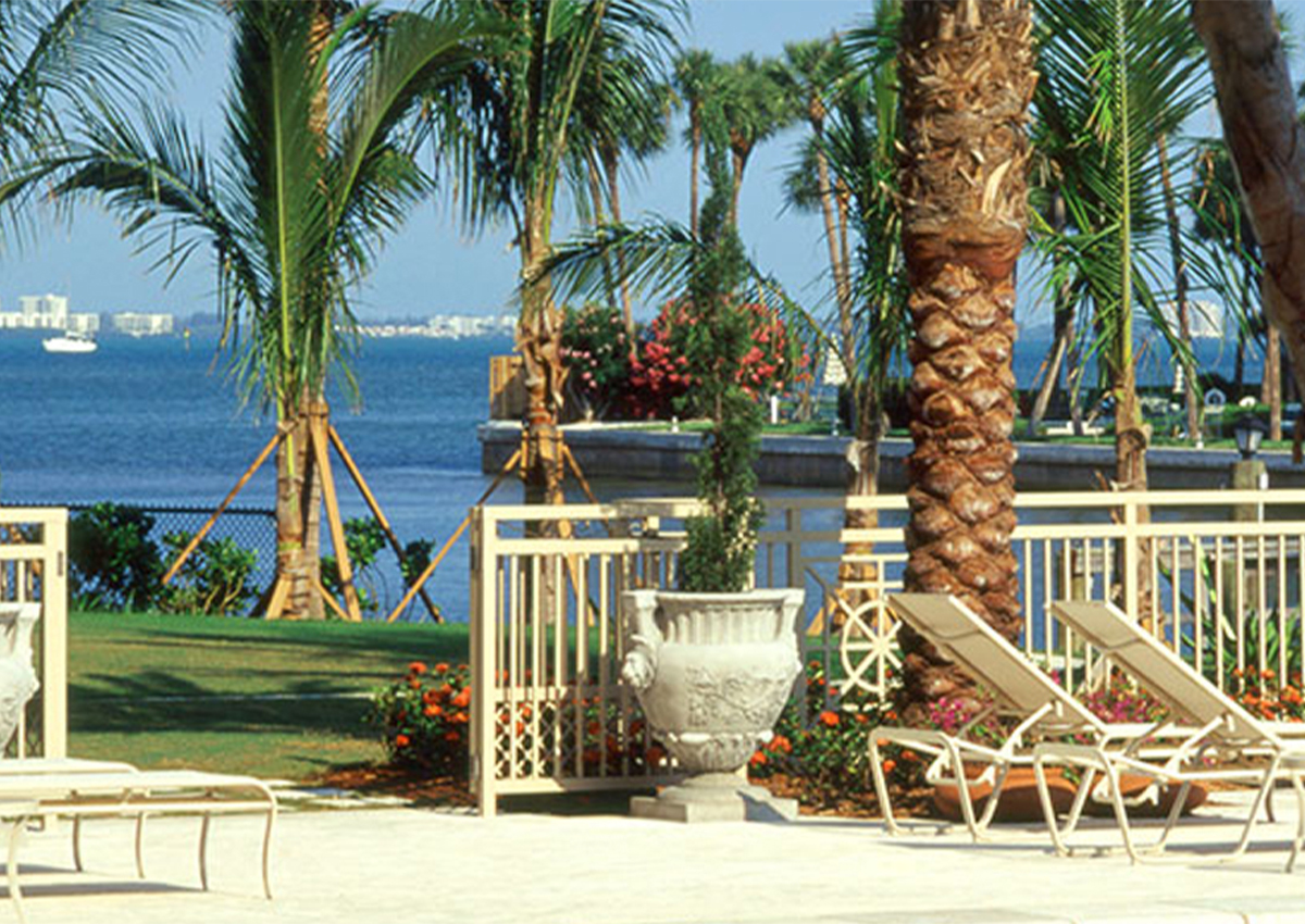 custom interior designer